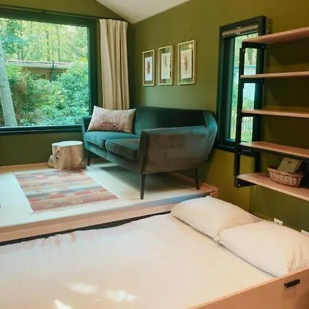Sfeervol Tiny House In Het Bos Σπίτι διακοπών
