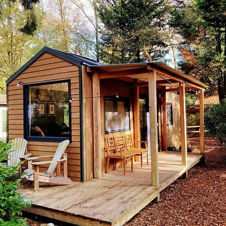 Sfeervol Tiny House In Het Bos 別荘 *